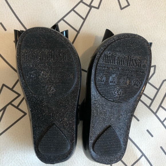 Black bow Mini Melissas - Picture 5 of 5